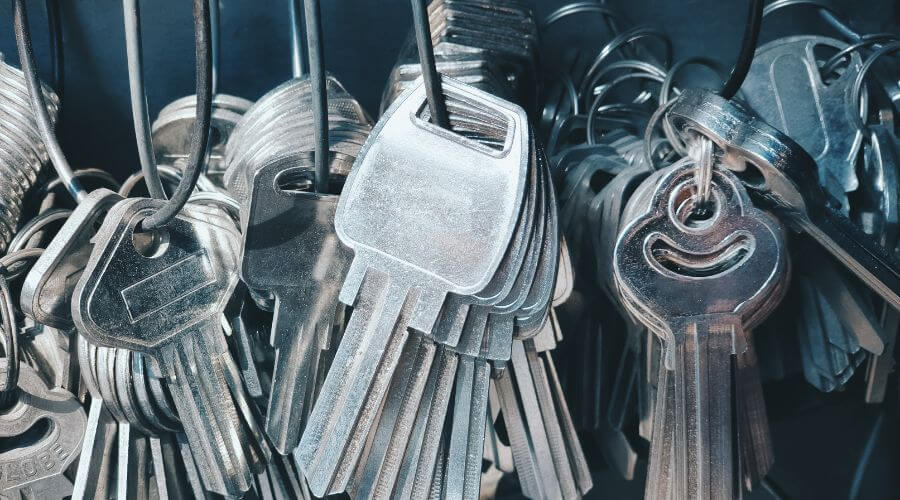 Professional residential roofers in Quinter, KS